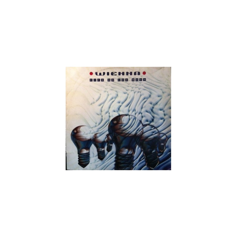 Wienna ‎– Fire On The Moon (BUSCADISIMO¡)