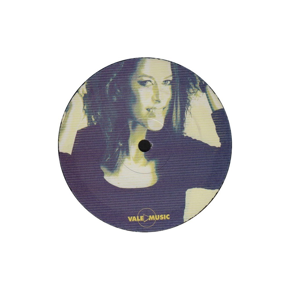 Dinda - In Love Again(CANTADO BUENISIMO¡¡¡)