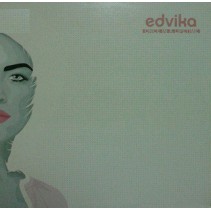 Edvika - Once In A Lifetime (BLANCO Y NEGRO)