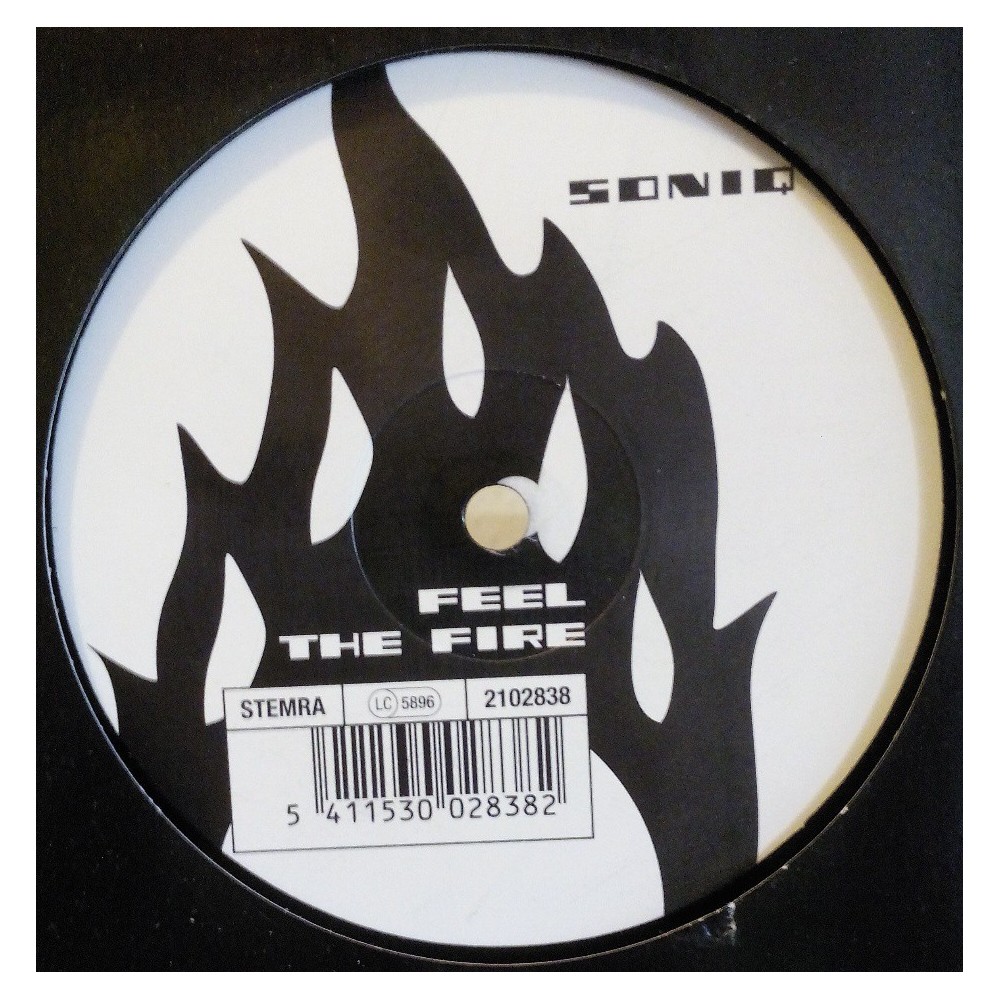 Soniq ‎– Feel The Fire