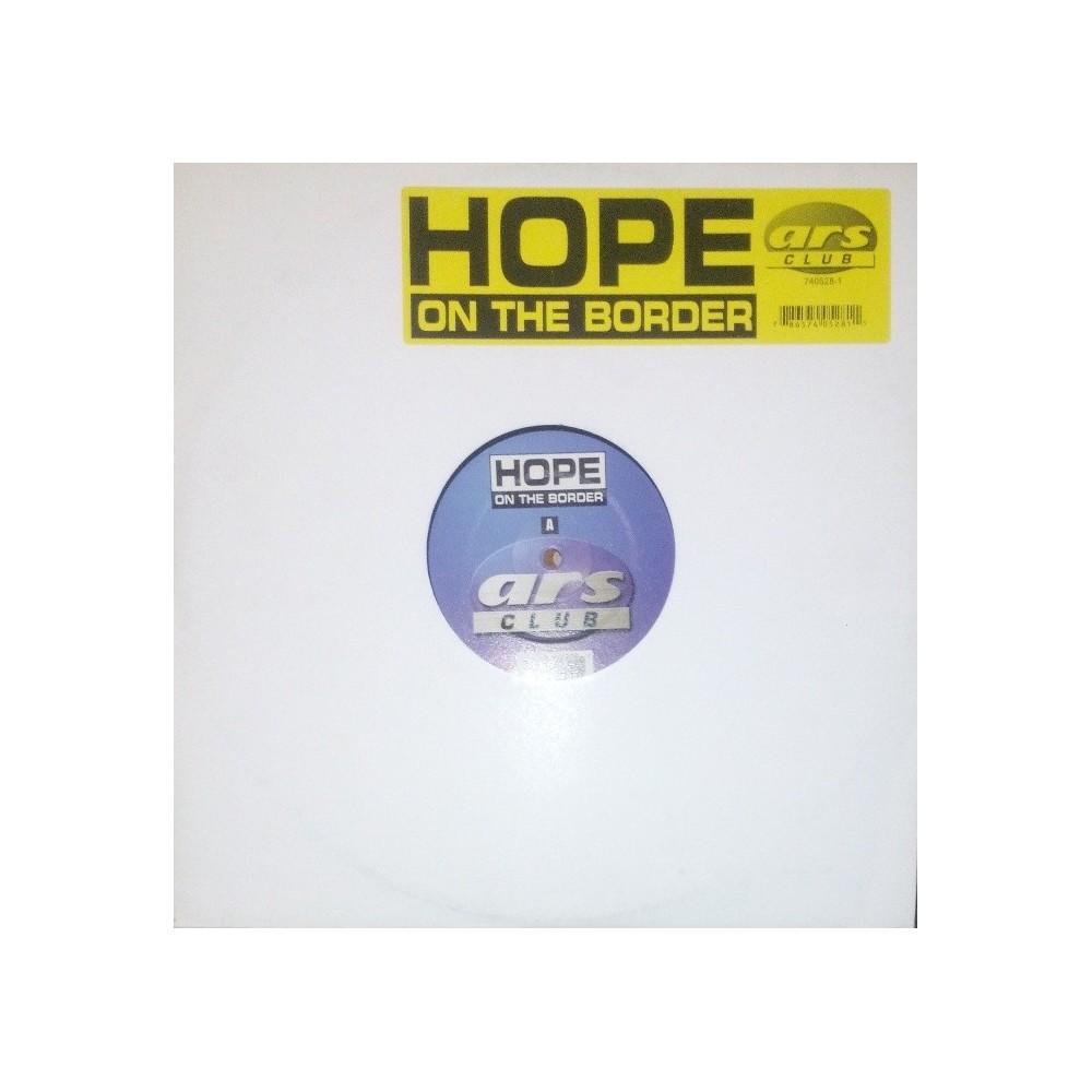 Hope feat. Jolana Lee - On The Border