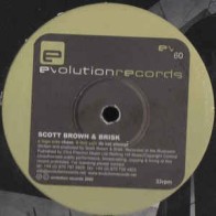 Scott Brown & Brisk – Chase / Do Not Attempt 