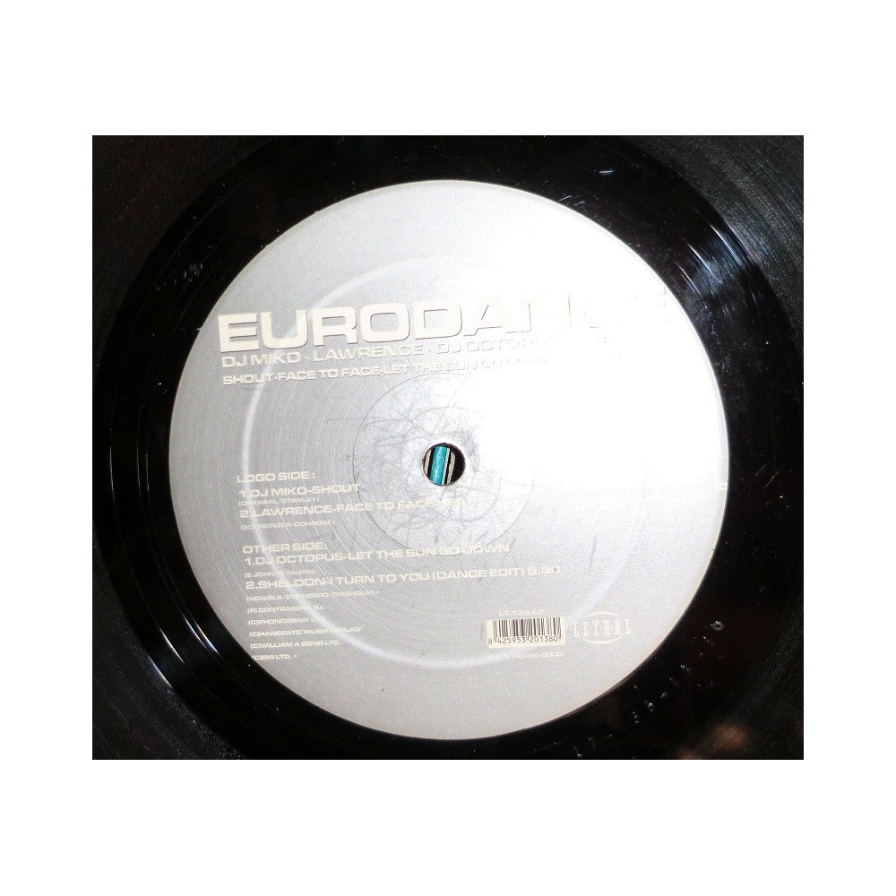 Various - Eurodance(INCLUYE EL BUSCADISIMO LAWRENCE-FACE TO FACE-HEART TO HEART & DJ MIKO-SHOUT¡¡)