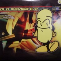 Old Makina E.P(2 MANO,INCLUYE LOS PELOTAZOS DUAL BASS-WHOS IS PUMPER & CREATURES IN THE NIGHT)