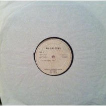 4th Gallery – Love Is Love(2 MANO,CANTADO REMEMBER¡¡)