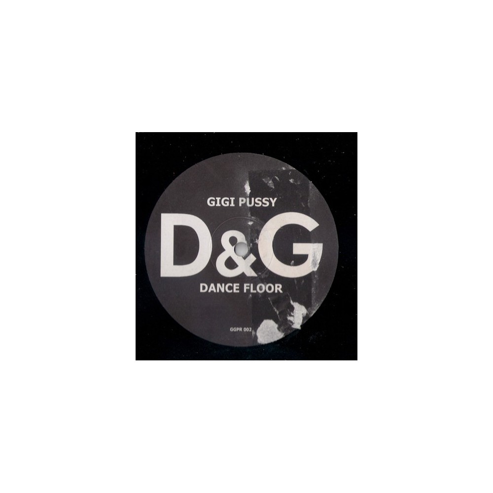 Gigi Pussy – Dance Floor (TEMAZOS¡¡)