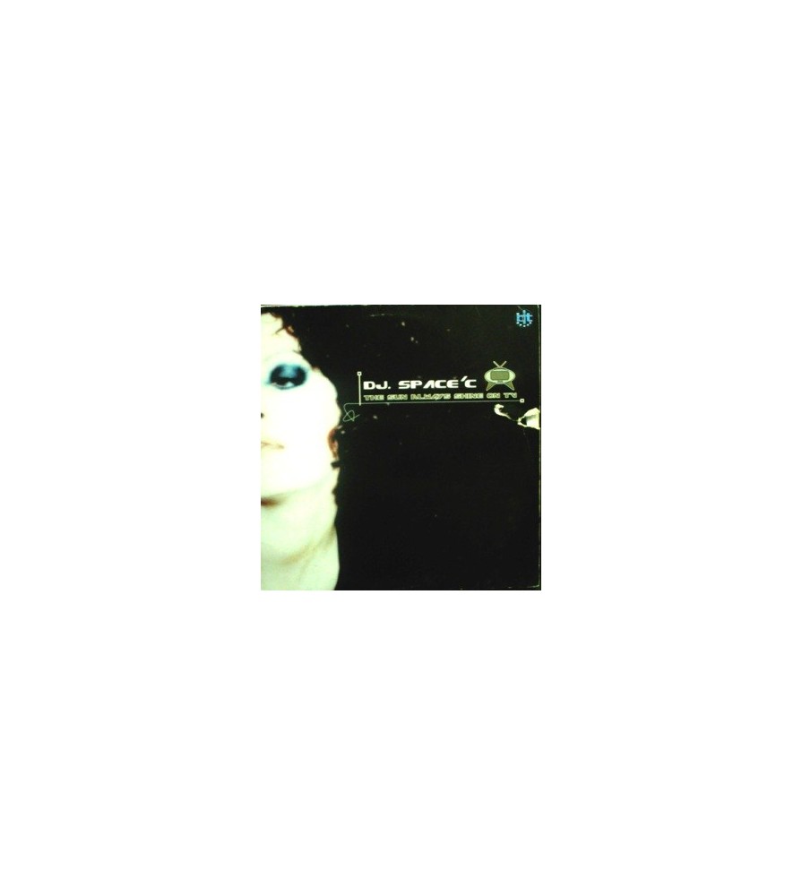 DJ Space'C – The Sun Always Shine On TV (2001 Remix) 