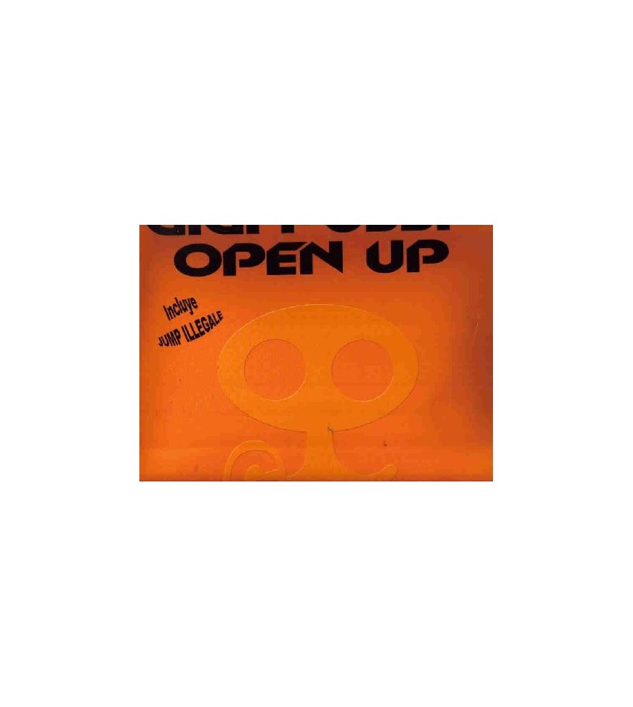 Gigi pussy-open up