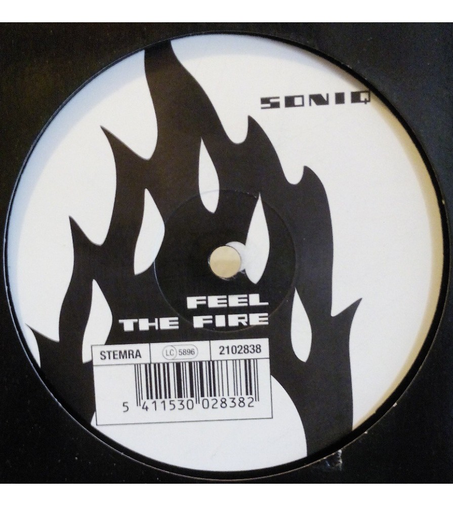 Soniq ‎– Feel The Fire