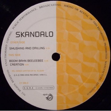 Skandalo– Smushing And Drilling (CYBER MUSIC)