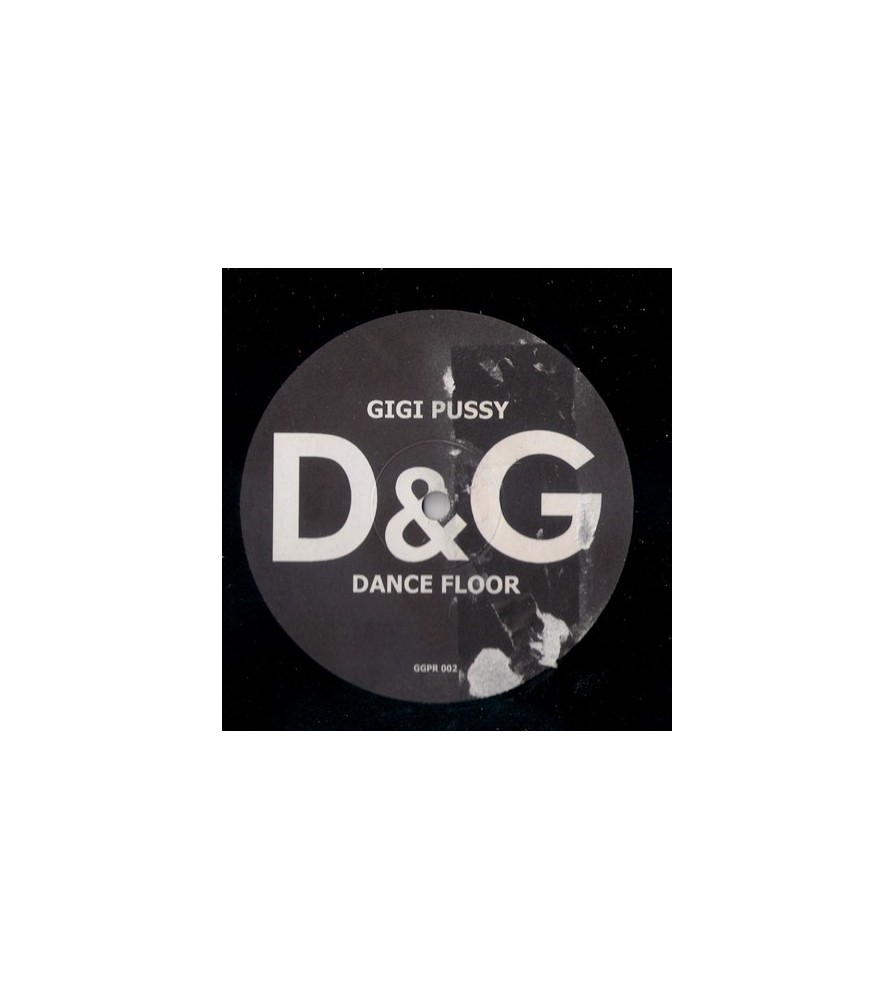 Gigi Pussy – Dance Floor (TEMAZOS¡¡)
